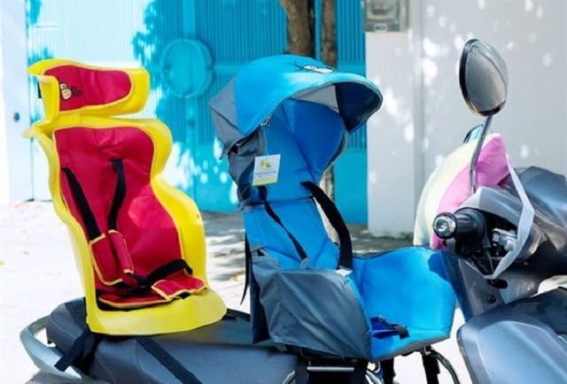 Ghế ngồi xe máy cho bé loại nào tốt và an toàn nhất hiện nay 23 Ghế ngồi xe máy cho bé Beesmart thích hợp với cả xe số và tay ga